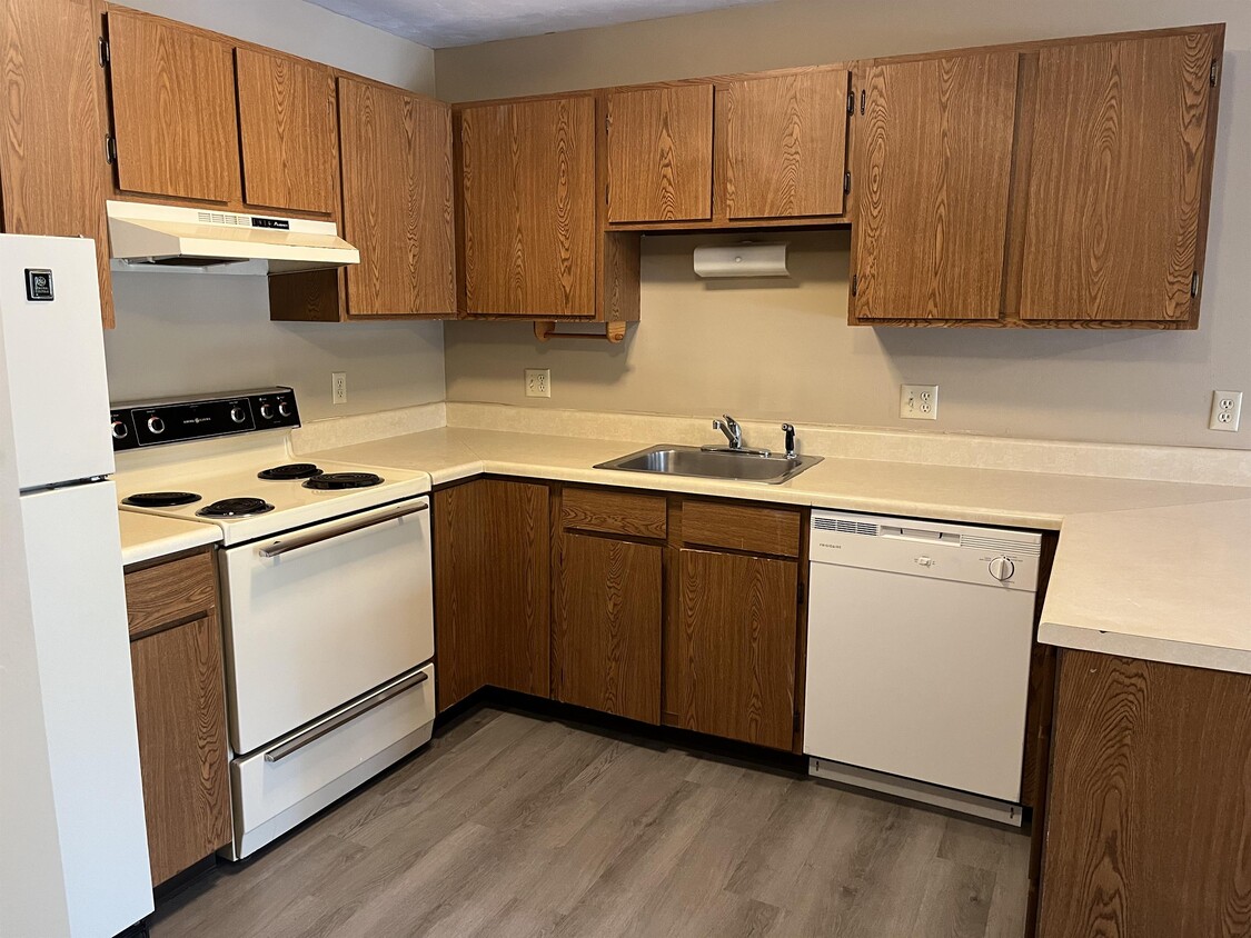Foto principal - 122 Burke Ave