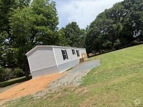 Building Photo - 375 Memorial Mile