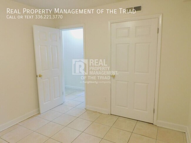 Building Photo - 2BD/1BA Apartment in Convenient Location w...