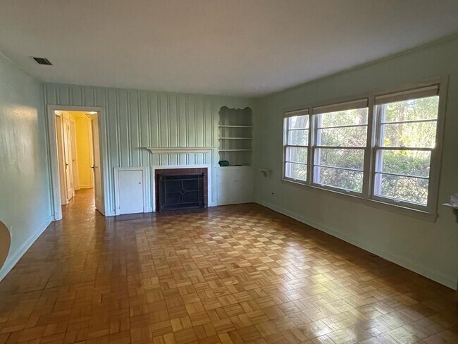 Foto del edificio - 415 NW 19th St