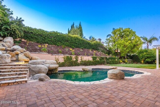 Foto del edificio - 29621 Ridgeway Dr