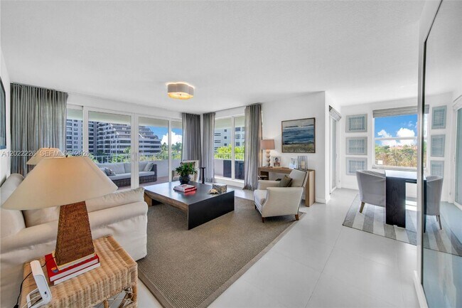 Foto del edificio - 199 Ocean Ln Dr