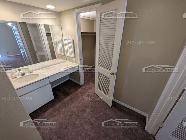 Foto del edificio - Now Available- One bed, one bath Condo- Gr...