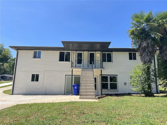Foto del edificio - 2058 Nettie Ct