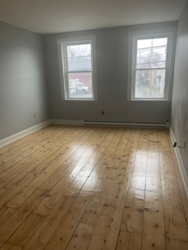 160 Partition St Unit 160 Partition St 3, Saugerties, NY 12477 Room