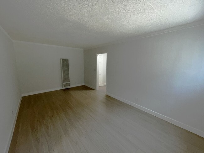 Building Photo - 1635-41 Normandie Ave