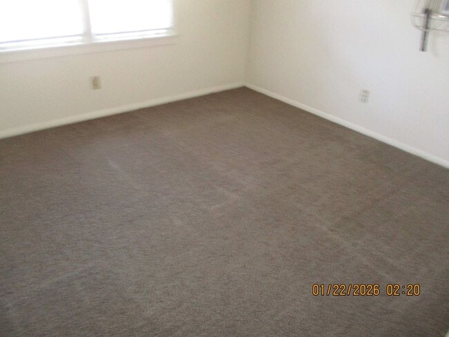 Building Photo - 204 Wells Ave