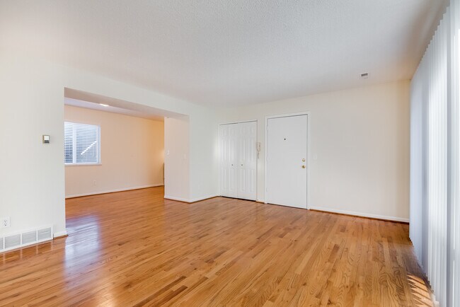 Foto del edificio - 4006-4008 Oak St