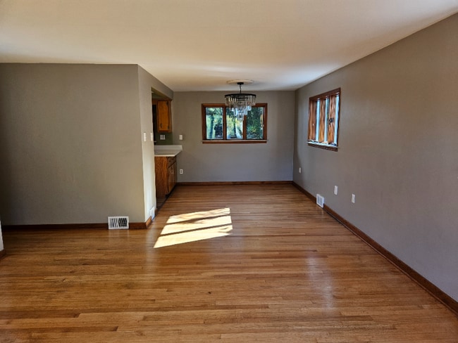 Foto del edificio - 1221 Methyl St