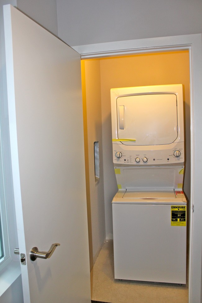 In-Unit Washer Dryer - Waltham Landing