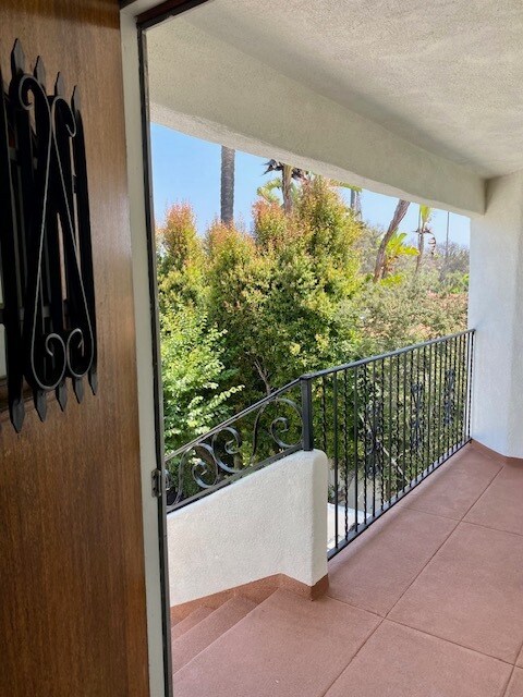 Foto del edificio - 10598 Ayres Ave