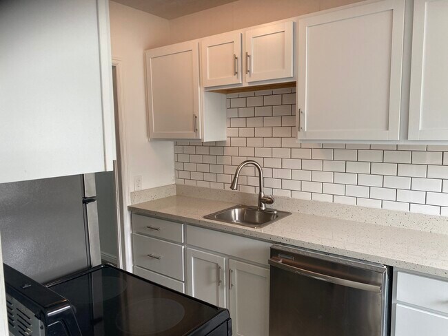 Foto del edificio - 1526 E 1300 S