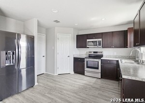 Building Photo - 7526 Crestway Ridge