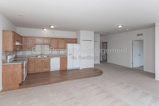 Building Photo - 45570 Evansway Dr