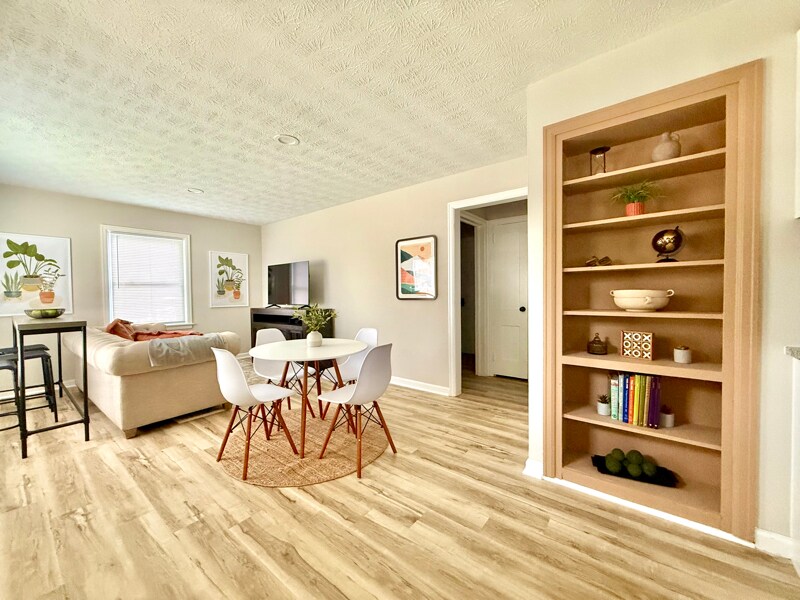 Foto del edificio - 3369 N Chester Ave