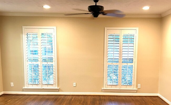 Foto del edificio - 5022 Darnell St