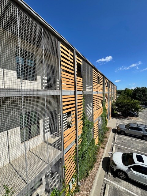 Foto del edificio - 726 E Emma Ave