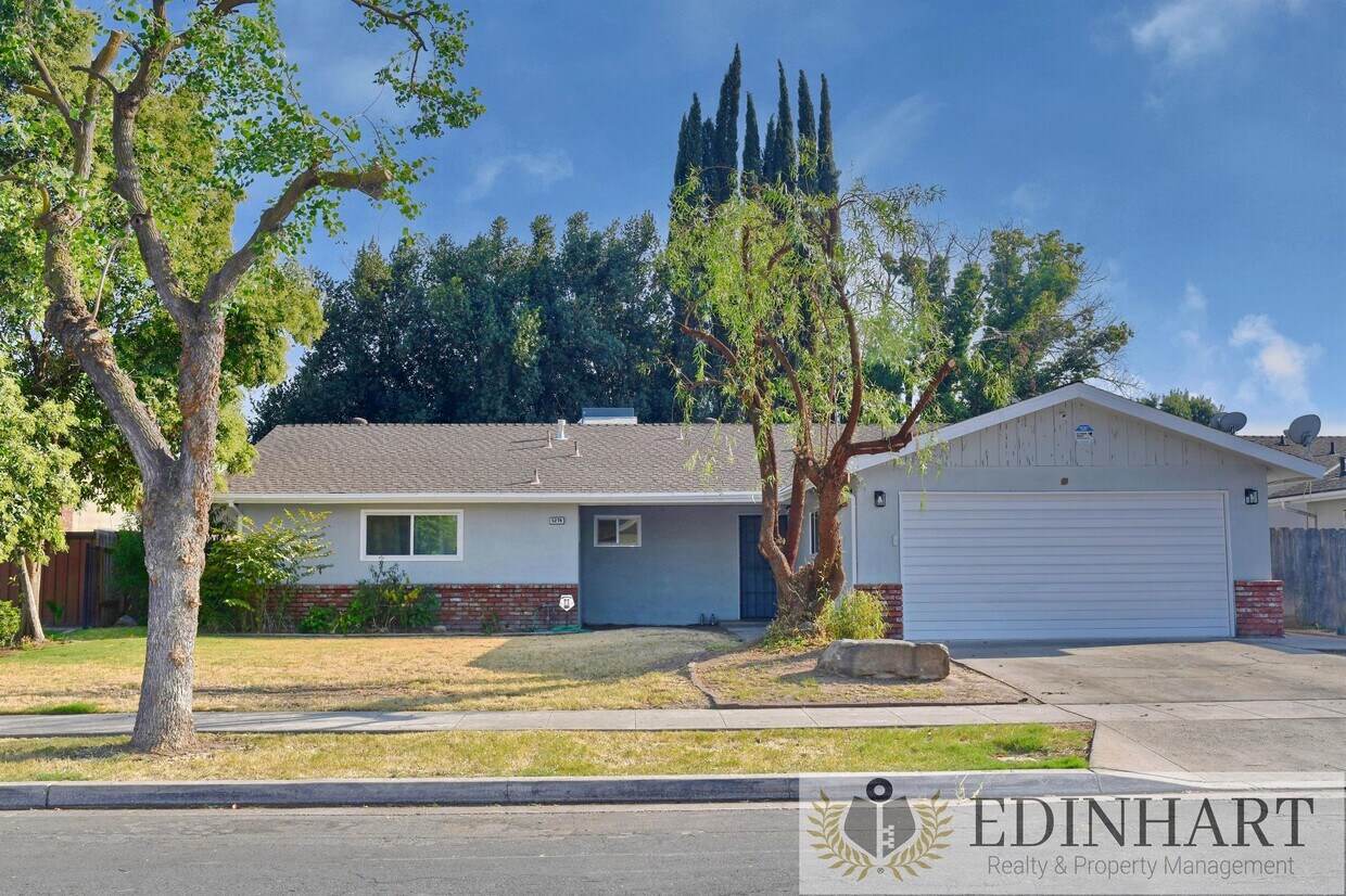 5276 E Inyo St, Fresno, CA 93727 House Rental in Fresno, CA