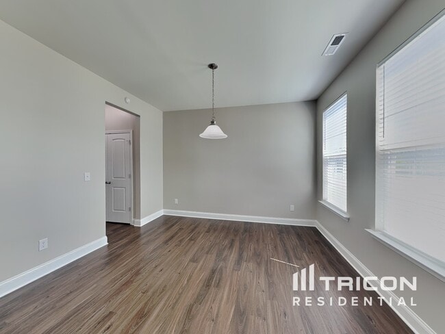 Building Photo - 140 Ashberry Ln