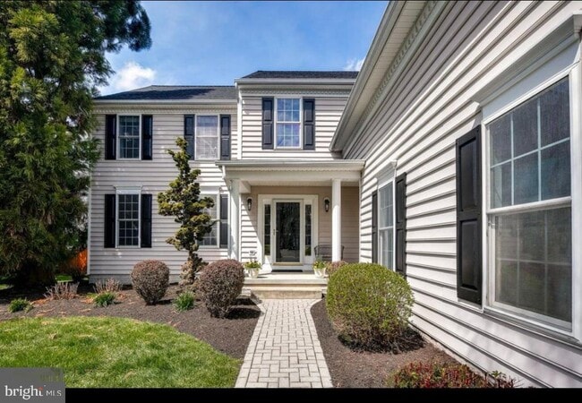 Foto del edificio - 2260 Ballard Way