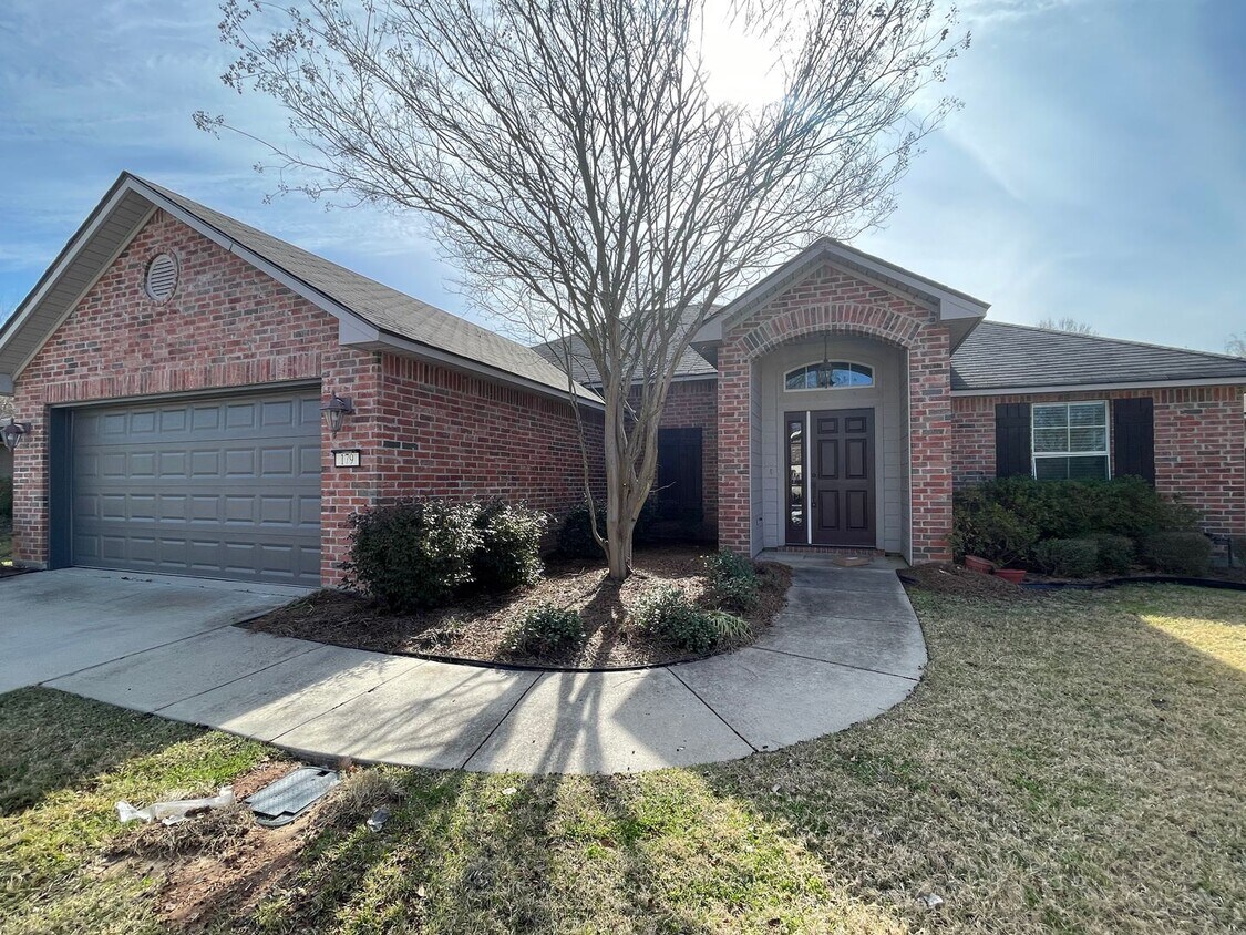 Foto principal - RIVERBROOKE SUBDIVISION