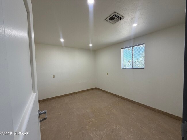 Foto del edificio - 1741 N 6th Ave