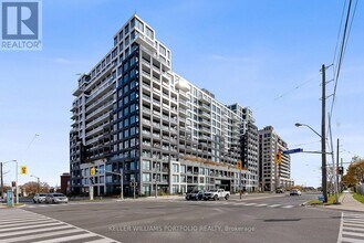 Building Photo - 1100 Sheppard Ave W