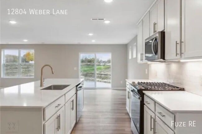 Building Photo - 12804 Weber Ln