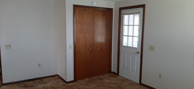 Living Room Pic#2 - 306 W Allegheny St