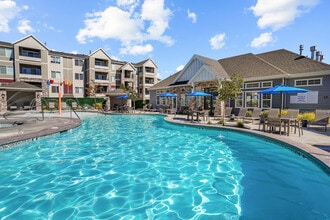 Luxurious Pool - Herriman Towne Center