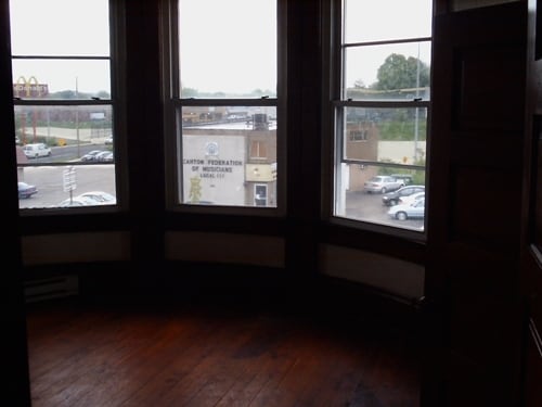 Building Photo - 1911 W Tuscarawas St W
