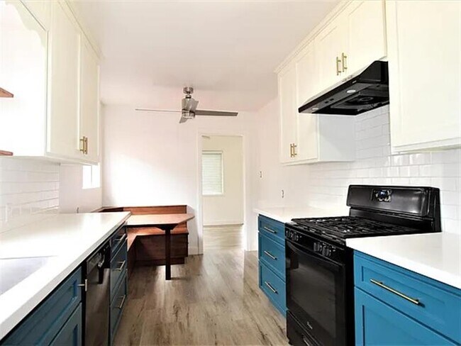 Foto del edificio - single family house.