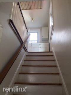 Building Photo - 1 br, 1 bath Apartment - 14 COLLETT ST