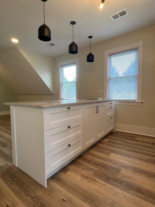 Foto del edificio - 7719 Wilcox St