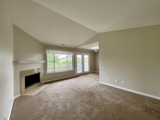 Building Photo - 310 Wethington Dr