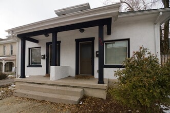 Building Photo - 608 Park St.