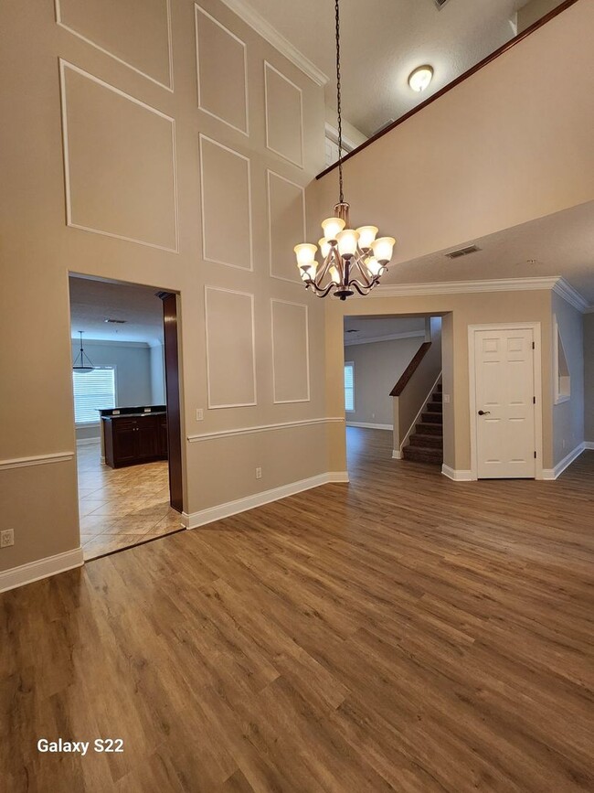 Building Photo - BEAUTIFUL TOWNHOUSE AT TOSCANA!