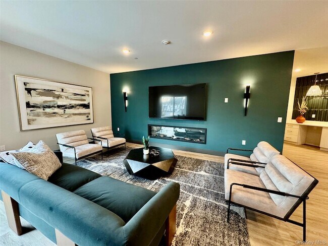 Building Photo - 306 Bluestone Ct