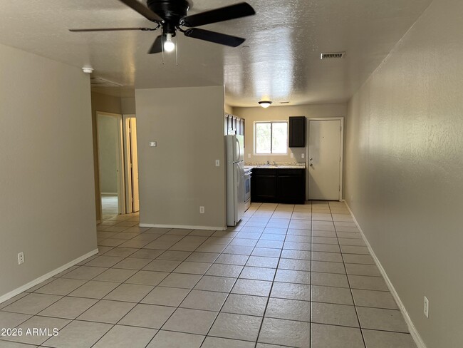 Building Photo - 4015 N Estrella Rd