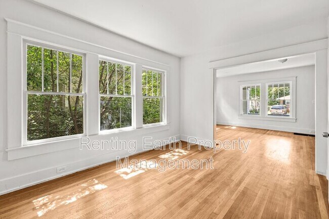 Foto del edificio - 1705 Steiner Ave SW