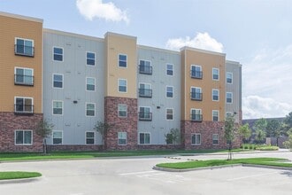 Building Photo - 11777 Nicholson Dr