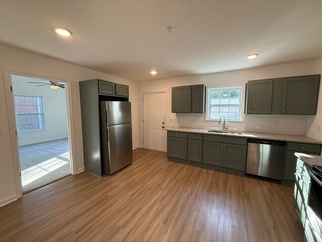 Foto del edificio - 208 Meadow St
