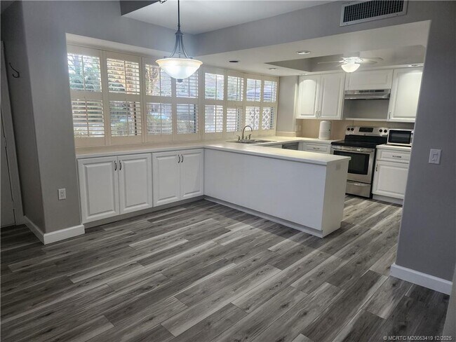 Foto del edificio - 3624 SW Sunset Trace Cir