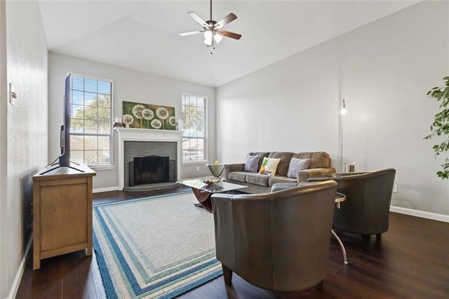 Building Photo - 425 Kelley Ct