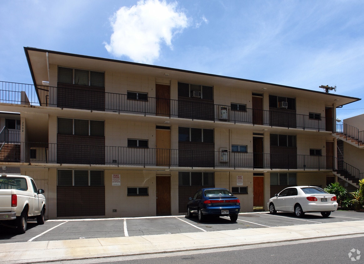 Building Photo - Diana Apartments