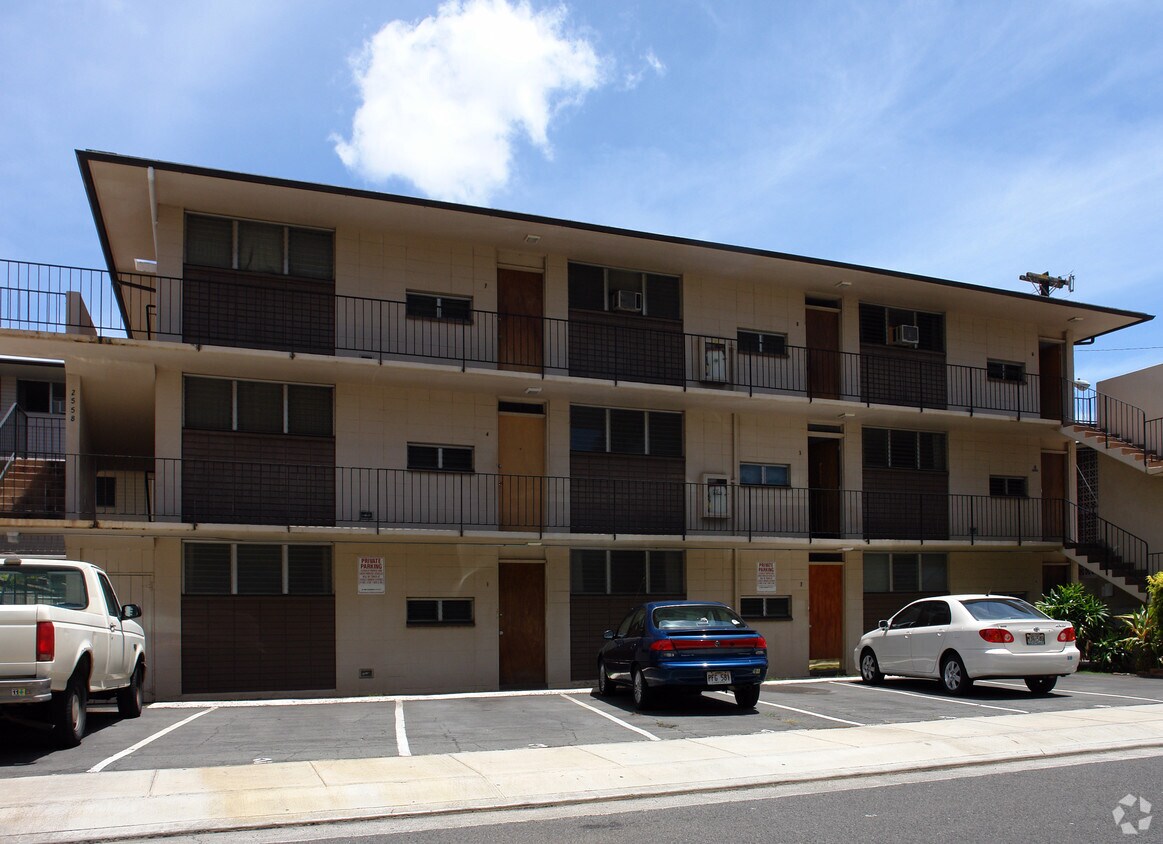 Foto del edificio - Diana Apartments
