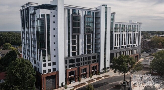 Foto del edificio - 2025 Cleveland Ave