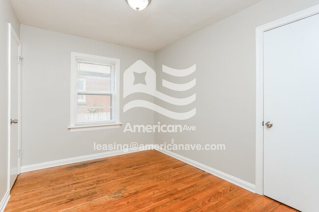 Building Photo - 6905 Raymond Ave