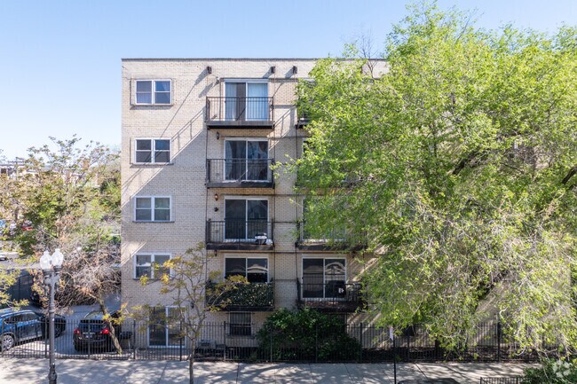 Alternate Exterior - 6954 N Greenview Ave