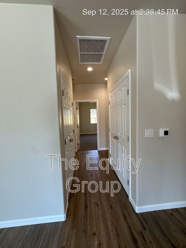 Foto del edificio - 3624 S County Center Dr